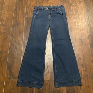 Women’s American Eagle size 10 Trouser Jeans